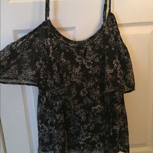Torrid Cold Shoulder Top Size 2